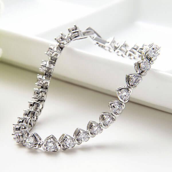 Silver Plated Tennis Bracelet with Sweetheart Design - 7 Inch