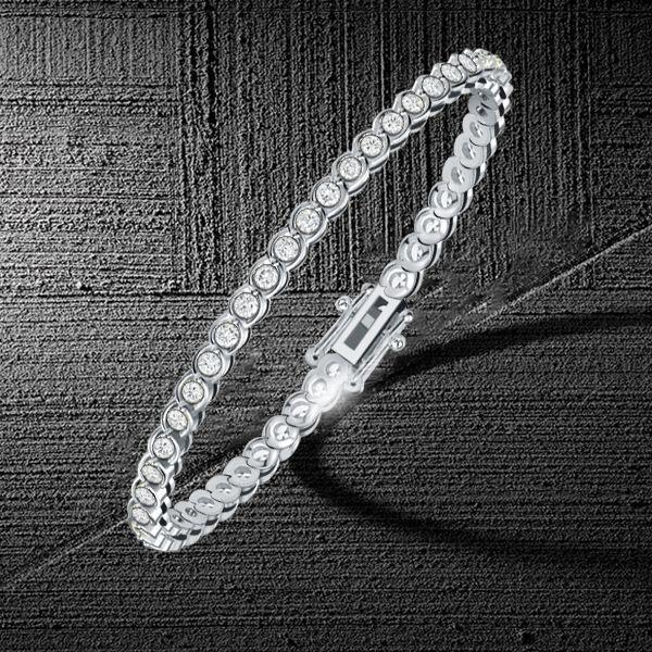 Classic Round Cut Tennis Bracelet for Women in Rhodium-Plated 925 Sterling Silver