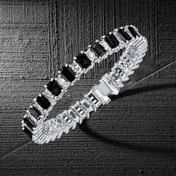 Alternating Black and White Sapphire Tennis Bracelet in 925 Sterling Silver