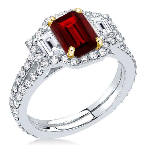 Emerald & Garnet Three Stone Ring - 925 Sterling Silver (Yellow Gold Plated)