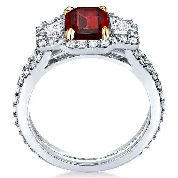 Emerald & Garnet Three Stone Ring - 925 Sterling Silver (Yellow Gold Plated)