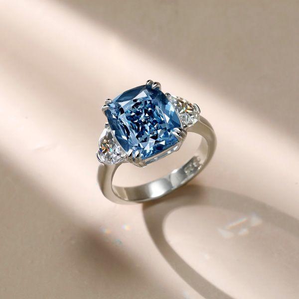 Blue Topaz Engagement Ring - 925 Sterling Silver 3 Stone Cushion Cut