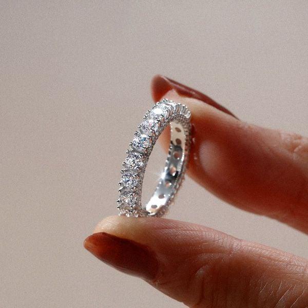 925 Sterling Silver Peekaboo Eternity Wedding Band with Round Cut Stones (2.45 CT. TW)