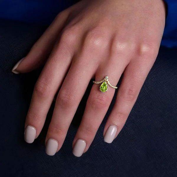 V-Design Pear Created Peridot Engagement Ring in 18K Gold Plated Sterling Silver