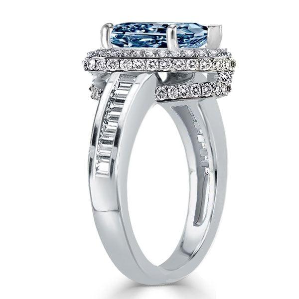 Halo Pear Cut Engagement Ring in 925 Sterling Silver with 3.40 CT Center Stone