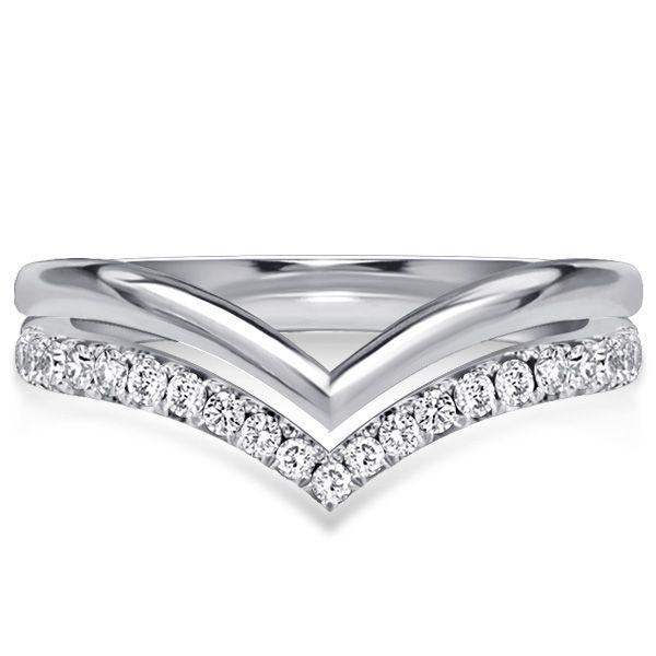 White Sapphire Chevron Wedding Band in Sterling Silver - Classic V Ring