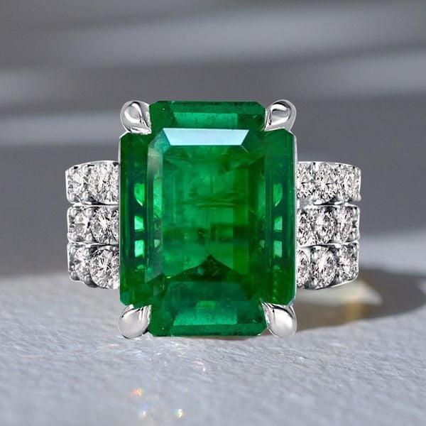3PC Emerald Cut Emerald Green Engagement Ring Wedding Set in 925 Sterling Silver