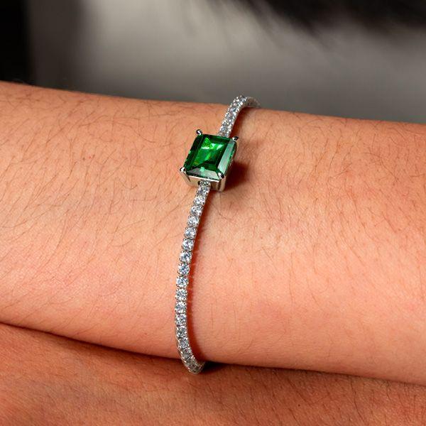 Emerald & Round Cut Tennis Bracelet in Rhodium-Plated 925 Sterling Silver