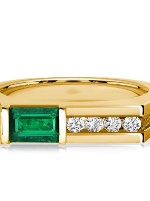 Emerald Green Wedding Band - Vintage Golden Bar Setting - 18K Gold Plated Sterling Silver