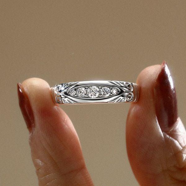 Vintage Style White Sapphire Wedding Band Anniversary Ring in Sterling Silver