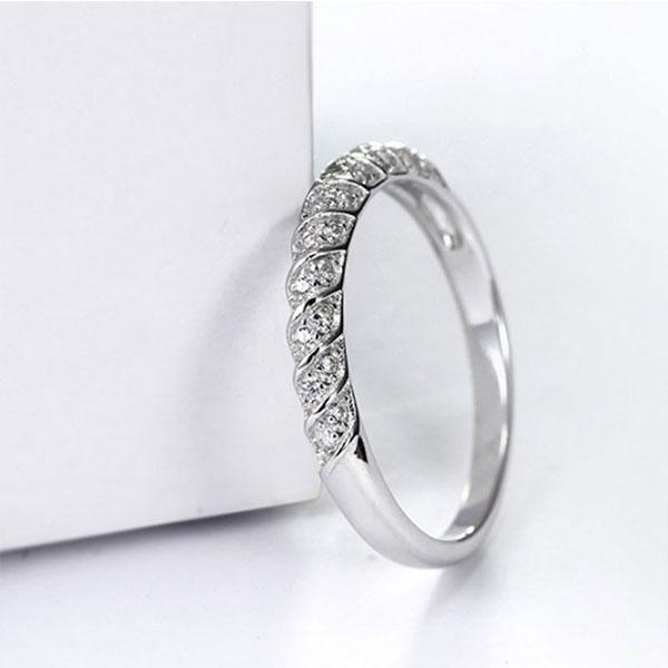 Twisted White Sapphire Wedding Band - Sterling Silver - 0.10 Carat TW