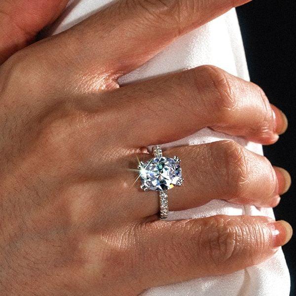 Oval Created White Sapphire Engagement Ring in 925 Sterling Silver