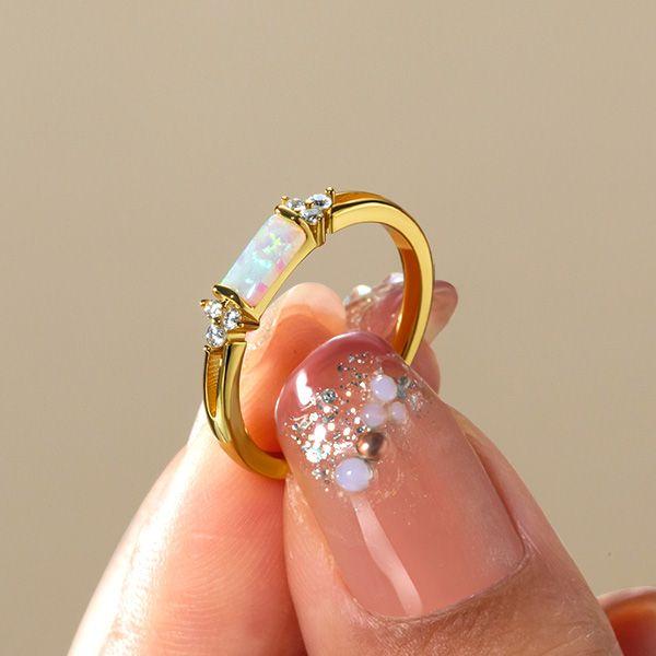 Vintage Style Opal Wedding Band Ring - 925 Sterling Silver