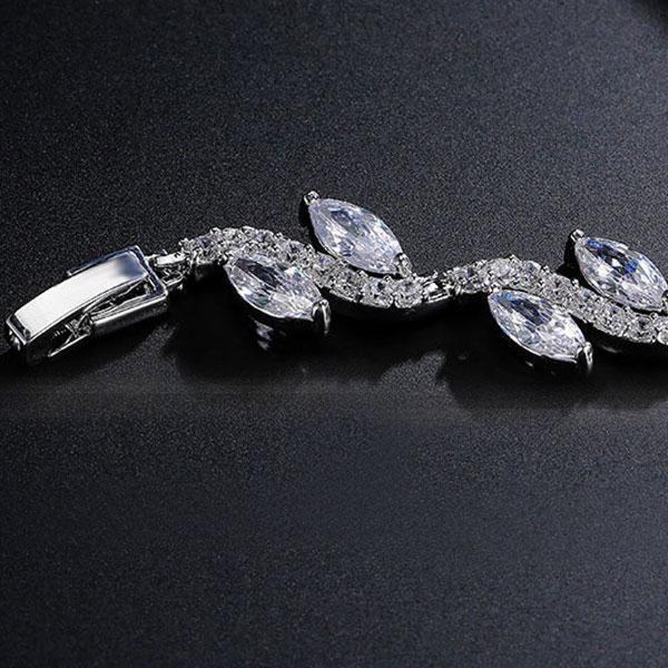 Leaf Design Sterling Silver Plated Round & Marquise Cut Bracelet - 7 Inch